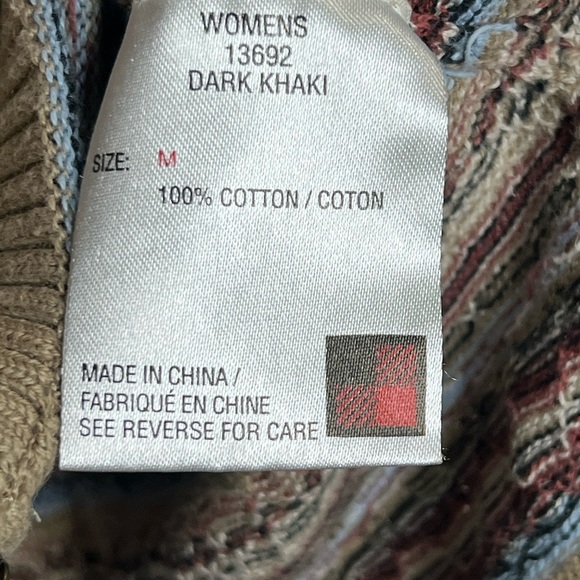 VTG - Woolrich women’s full zip colorful print sweater - Size Medium - Picture 2 of 9